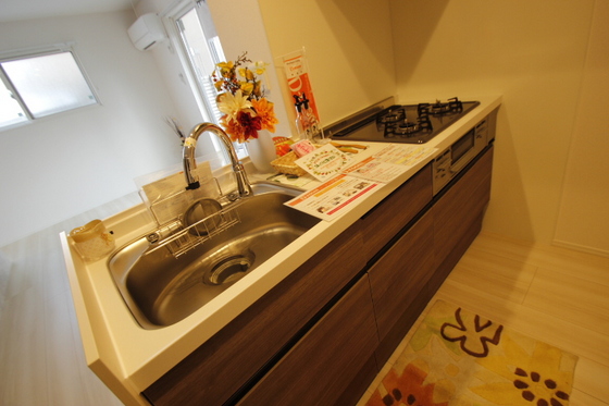 キッチン　※別部屋の写真です