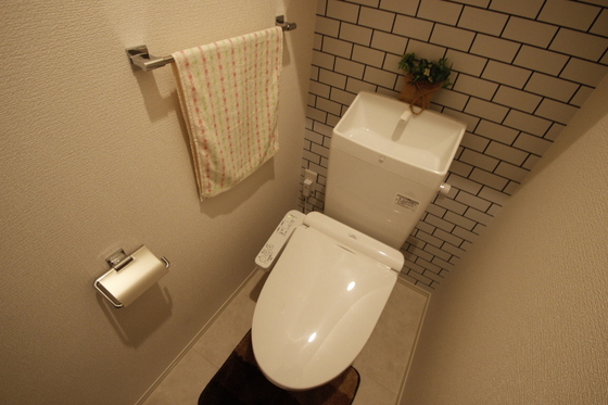 トイレ　※別部屋の写真です