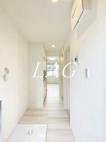 玄関　玄関です。