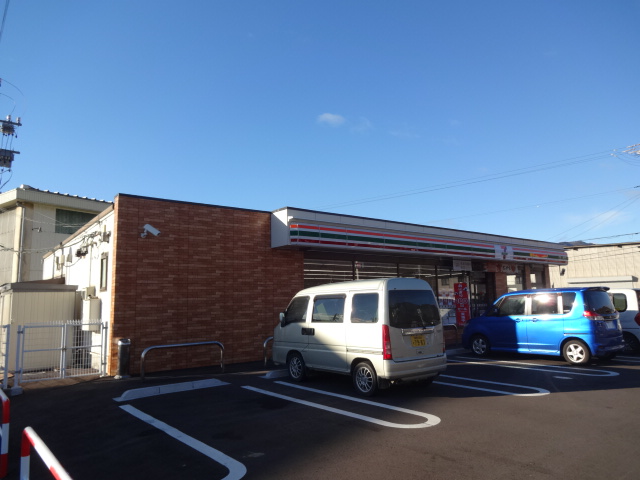 コンビニ　セブンイレブン 上田秋和店（コンビニ）まで535m