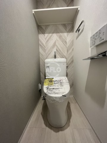 トイレ　シーズンフラッツ大手前　トイレ