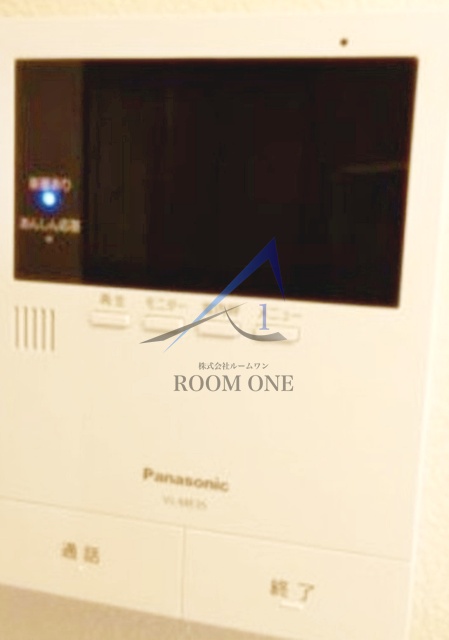 セキュリティ　モニター付きインターホンです。