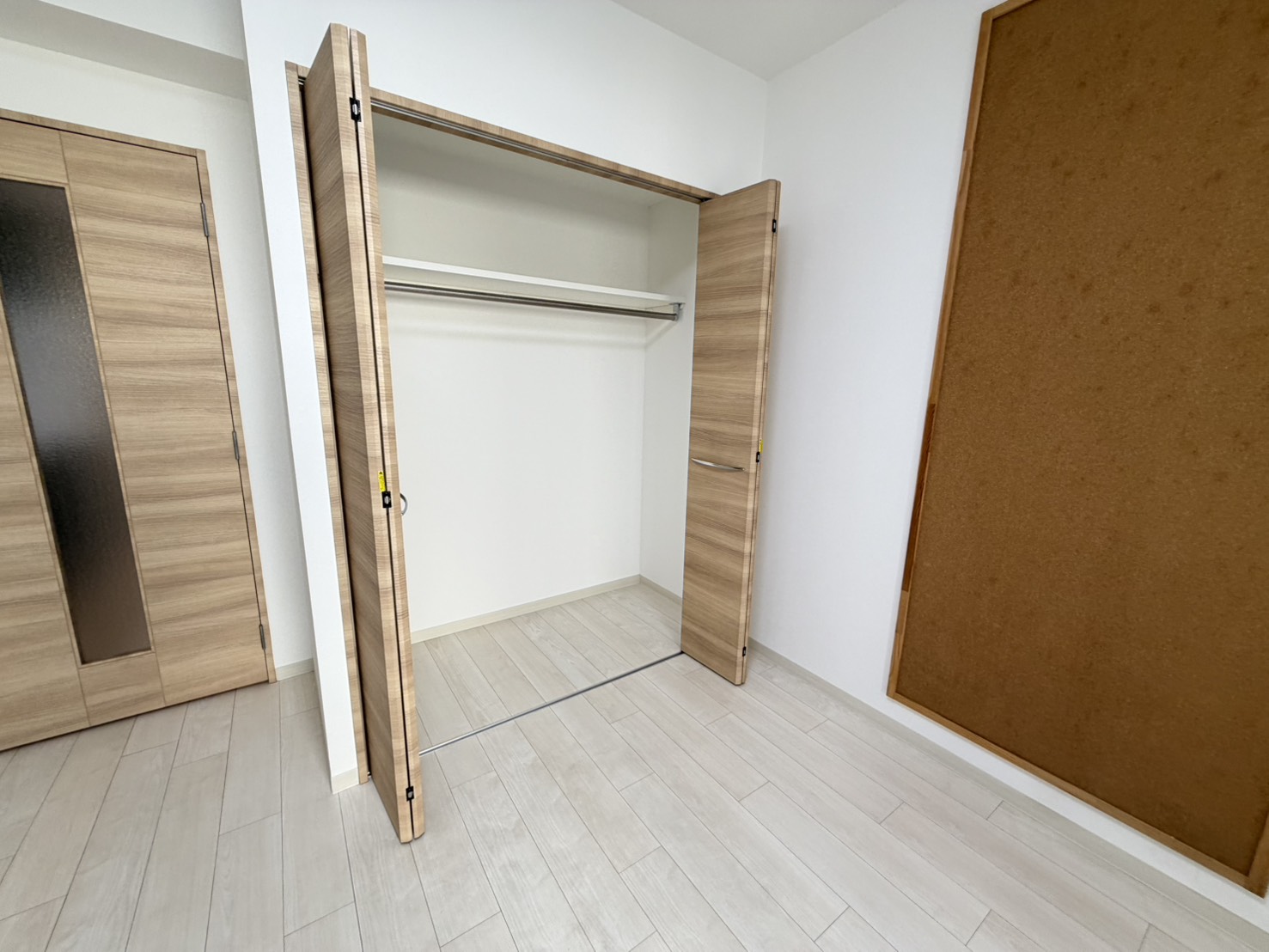 収納　※同建物２階写真です。ご参考下さい。