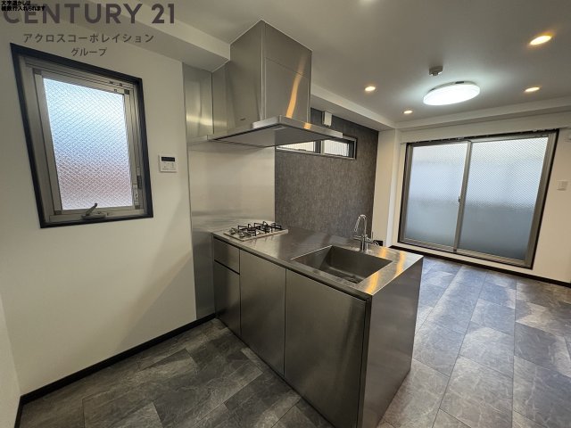 キッチン　人気の対面式キッチンです☆