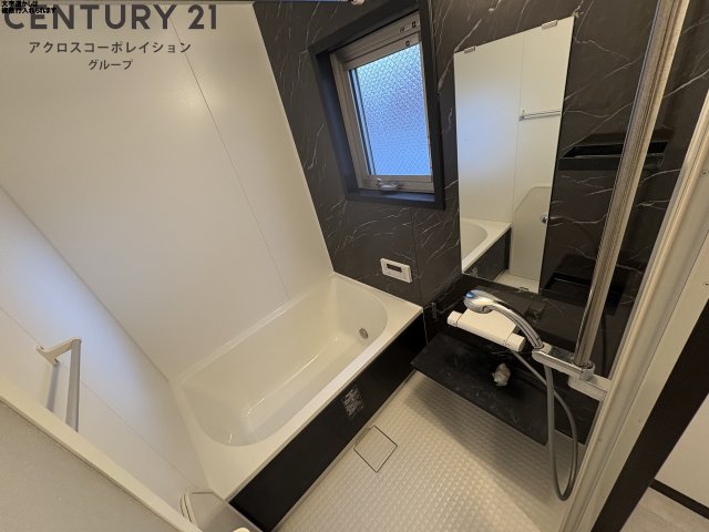 バス・シャワールーム　浴室乾燥機付きで家事効率UP！