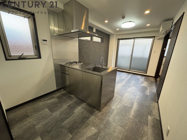 居室・リビング　エアコン付きで初期費用を抑えたい方にもおすすめです。