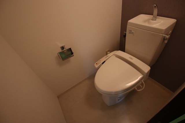 トイレ　別室の参考写真です。※現況優先