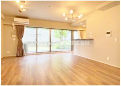 居室・リビング　※別号室写真