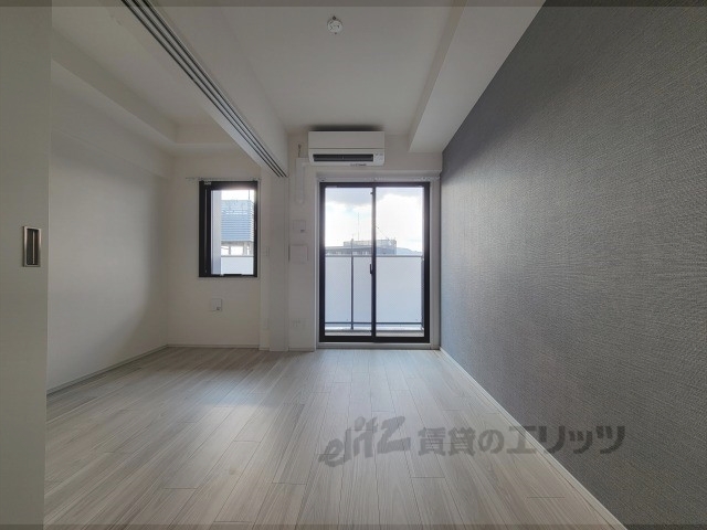 居室・リビング　居室