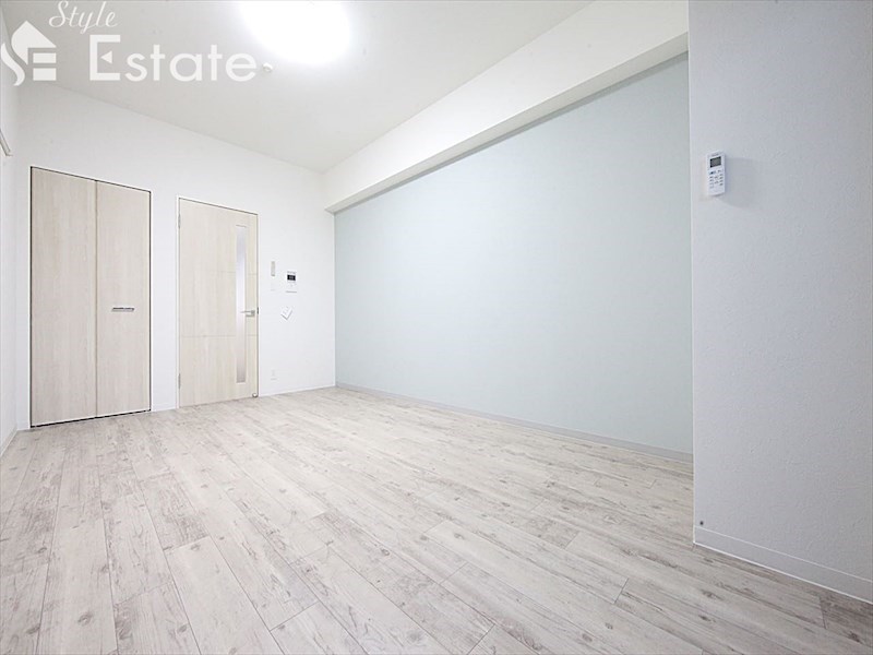 居室・リビング　内装