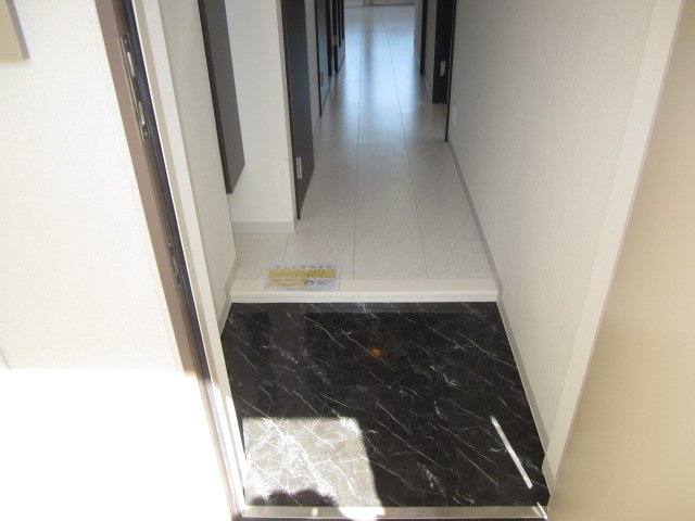 玄関　エスペランサ浄心