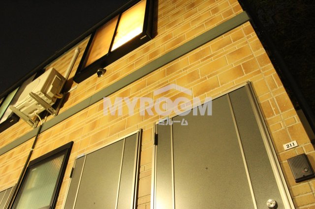 建物外観　レジデンス高田馬場の外観です☆