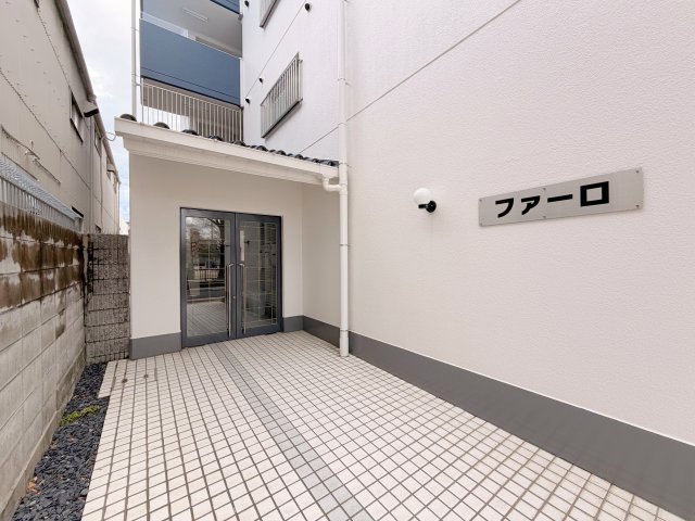 エントランス　綺麗なエントランスです。