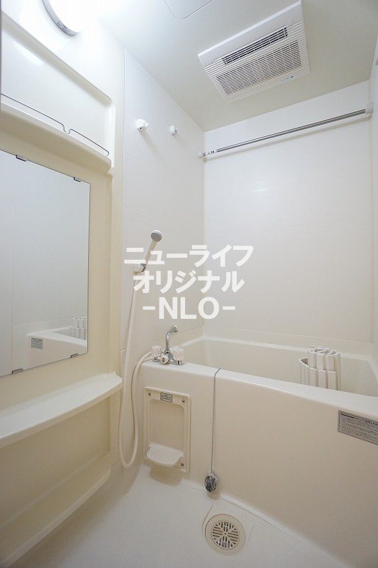 バス・シャワールーム　バス