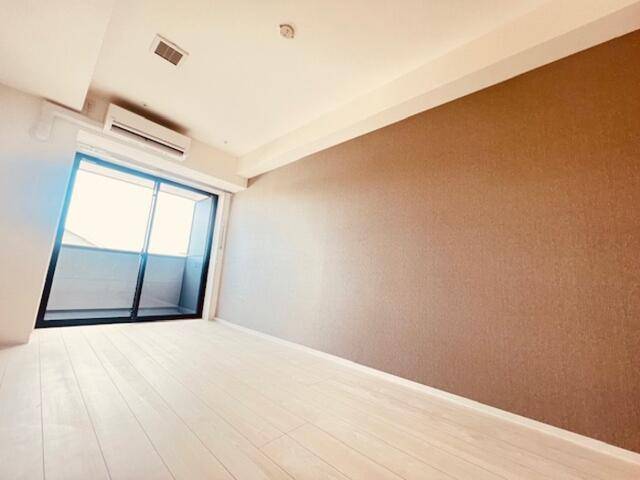 居室・リビング　エアコン付き