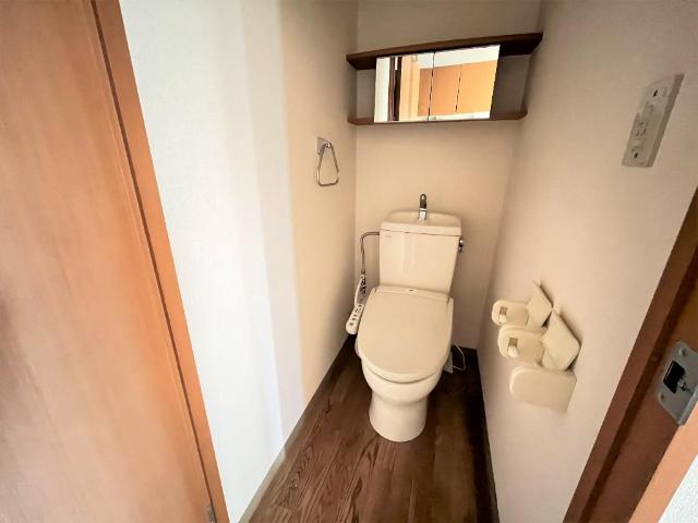 トイレ　シャワー付トイレ