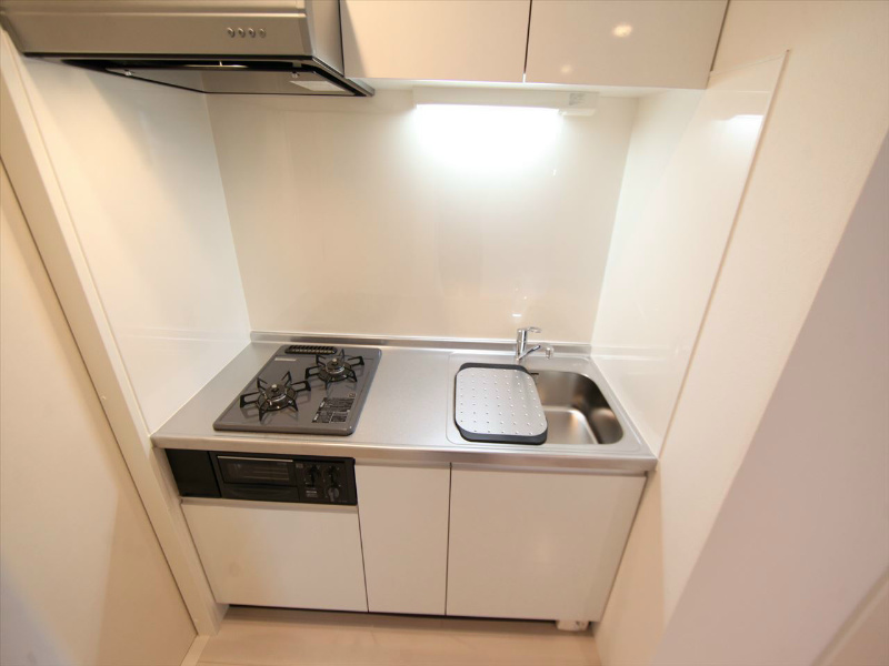 キッチン　システムキッチン（ガス2口グリル）冷蔵庫レンジ等用意できます