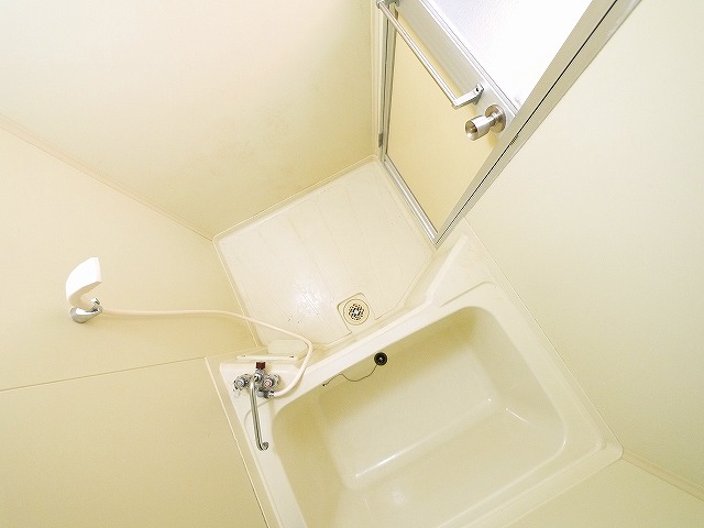 バス・シャワールーム　日々の暮らしに欠かせないお風呂です