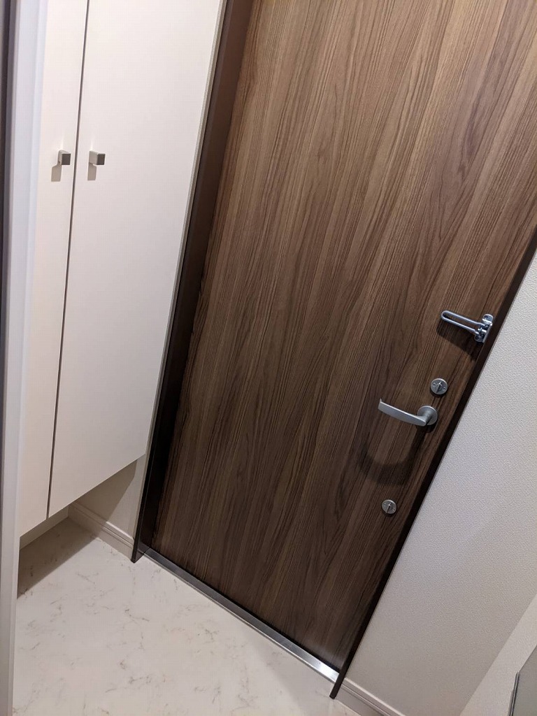 玄関　広々とした玄関