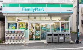コンビニ　ファミリーマート　中野南台店（コンビニ）まで368m