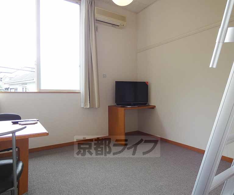 居室・リビング　広々としたお部屋です！