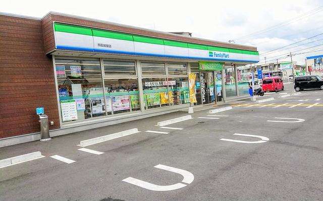 コンビニ　ファミリーマート熊取紺屋店（コンビニ）まで497m