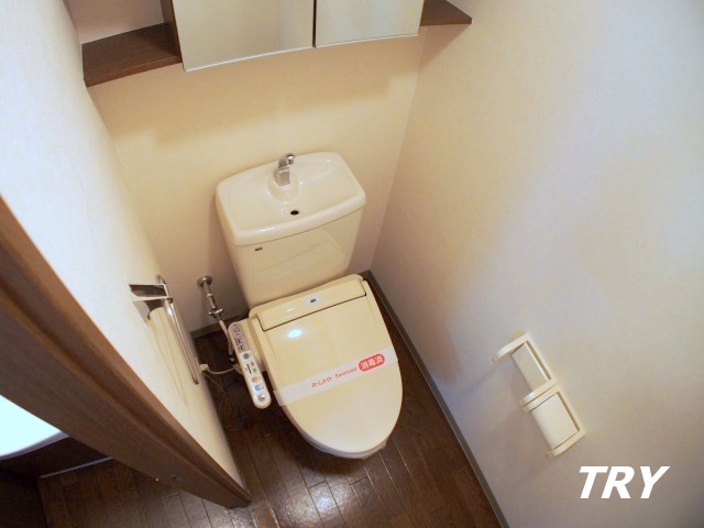 トイレ　ウォシュレット付！