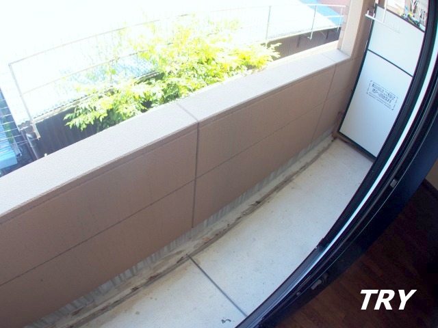 バルコニー　ワイドバルコニー！