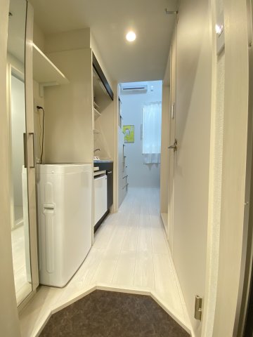 玄関　別号室イメージの為、現状を優先致します。