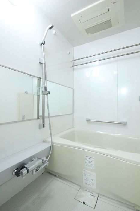 バス・シャワールーム　お部屋探しは株式会社　タウンハウジング　までお気軽にお問合…