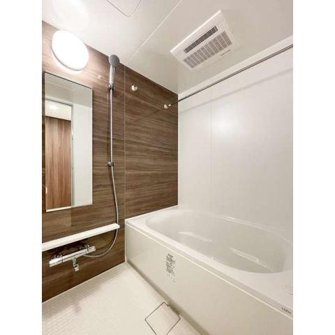 バス・シャワールーム