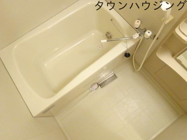バス・シャワールーム　お問合せはタウンハウジングまで！※現地待合わせ相談可能