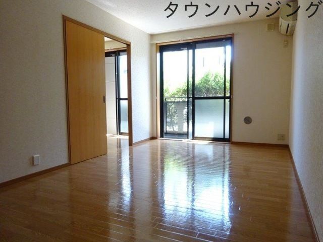 居室・リビング　お問合せはタウンハウジングまで！※現地待合わせ相談可能