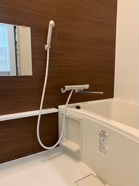 バス・シャワールーム　きれいなお風呂で快適バスタイム♪