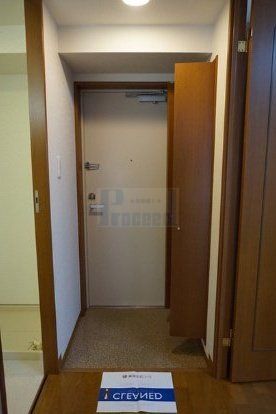 玄関　広々とした玄関部分