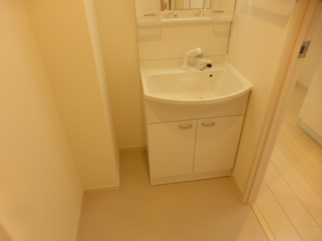 洗面設備　人気設備　シャプードレッサー付