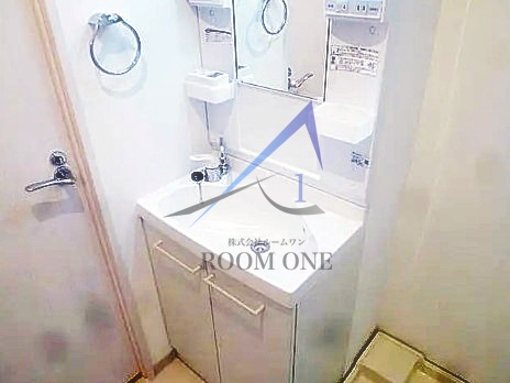 洗面設備　洗面台です。