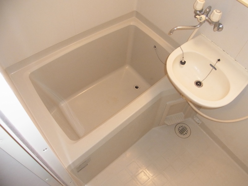 バス・シャワールーム　落ち着く空間のバスルーム♪