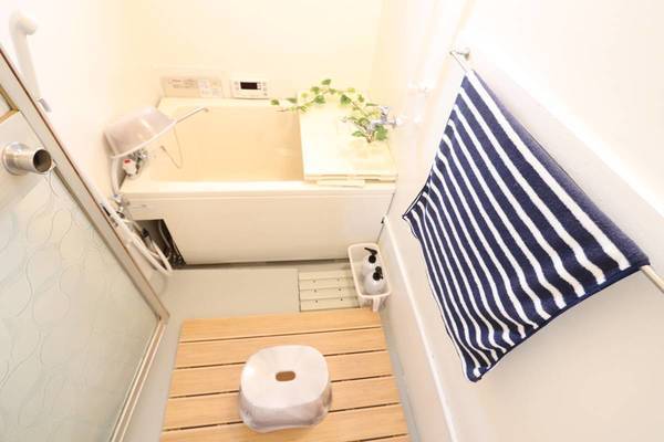 バス・シャワールーム