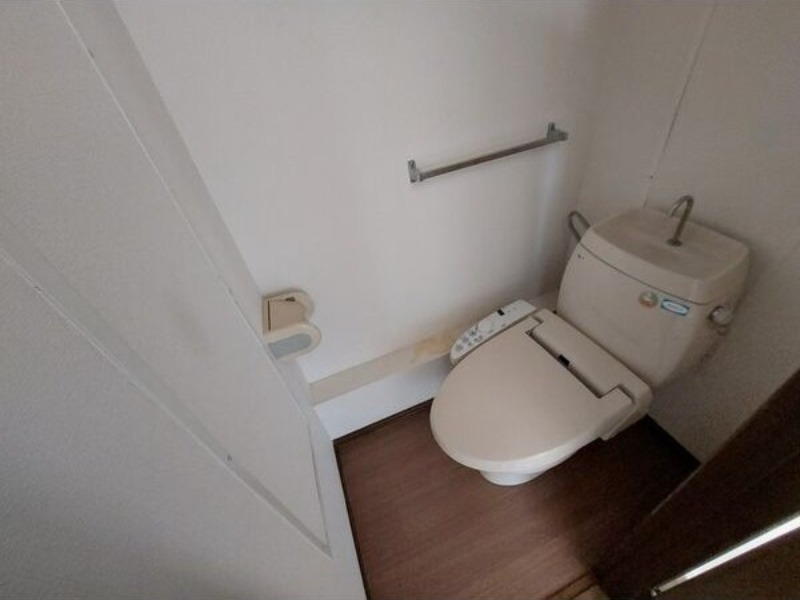 トイレ　図面と現状に相違がある場合には現状を優先