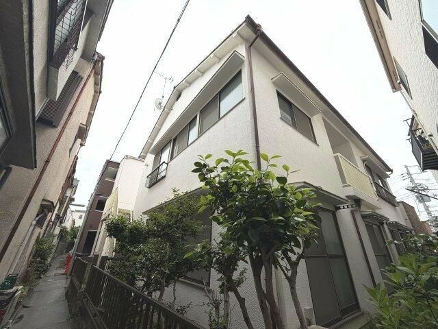 建物外観　外はこのようになっています