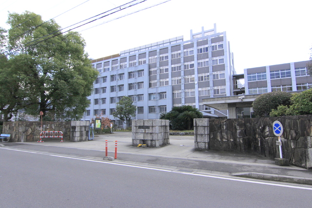 大学・短大　愛媛大学農学部（大学・短大）まで1700m