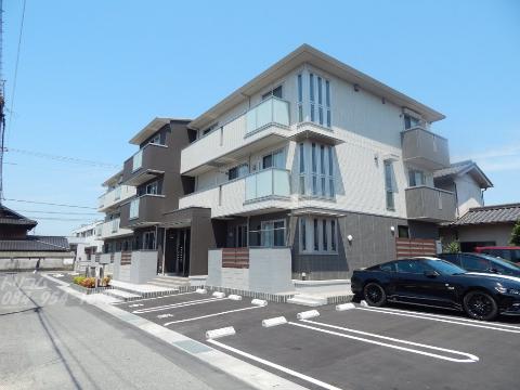 建物外観　外観写真（昼）