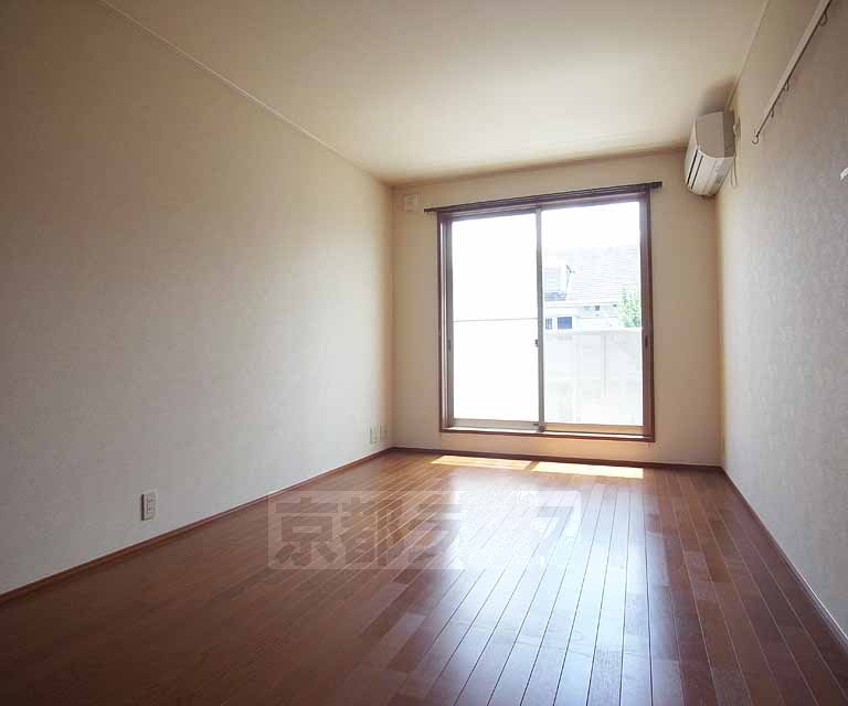 居室・リビング　広いお部屋になります。