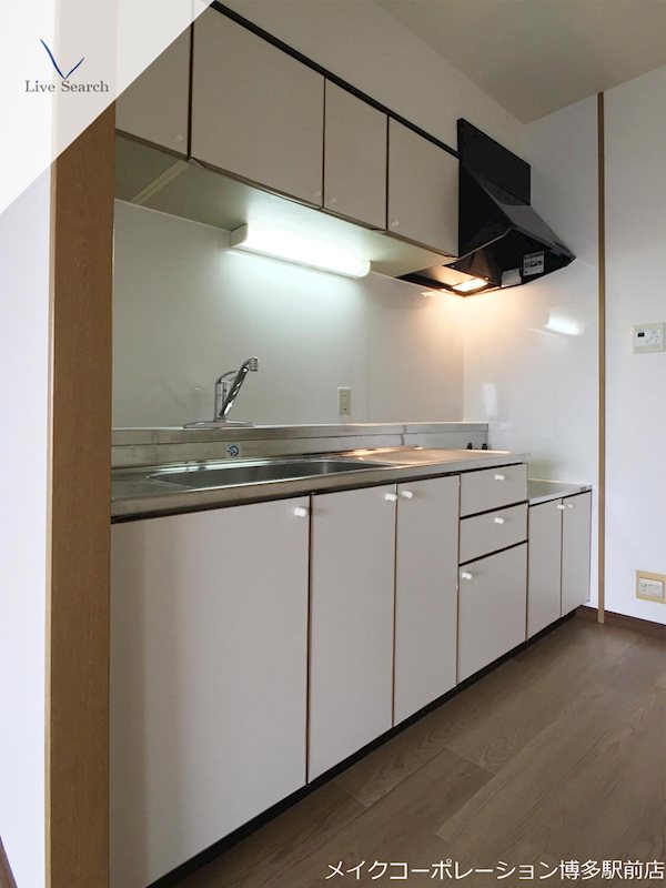 キッチン　※写真は棟内別部屋参考写真です