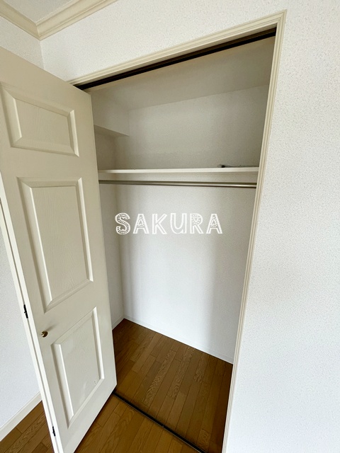 収納　お荷物の多い方でも安心のクローゼット付き♪