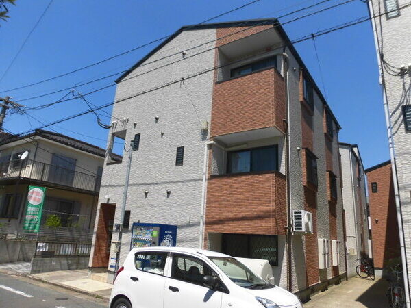 建物外観　オシャレなデザイナーズ物件です
