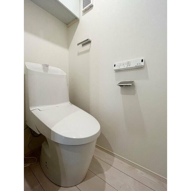 トイレ　シンプルで使いやすいトイレです