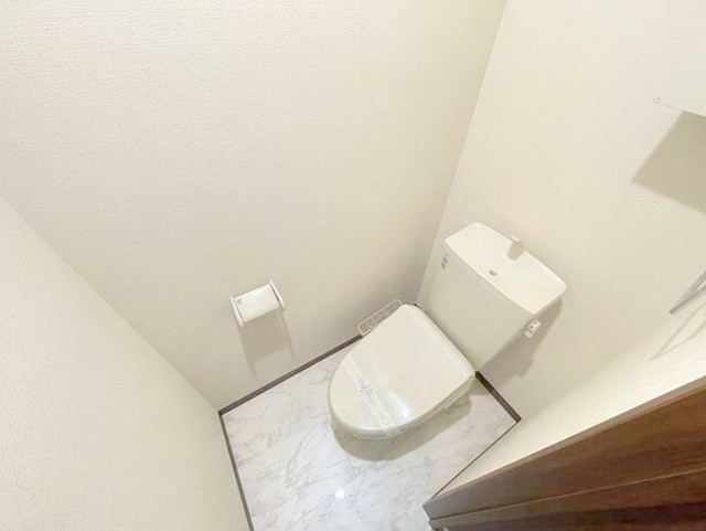 トイレ　別部屋同仕様