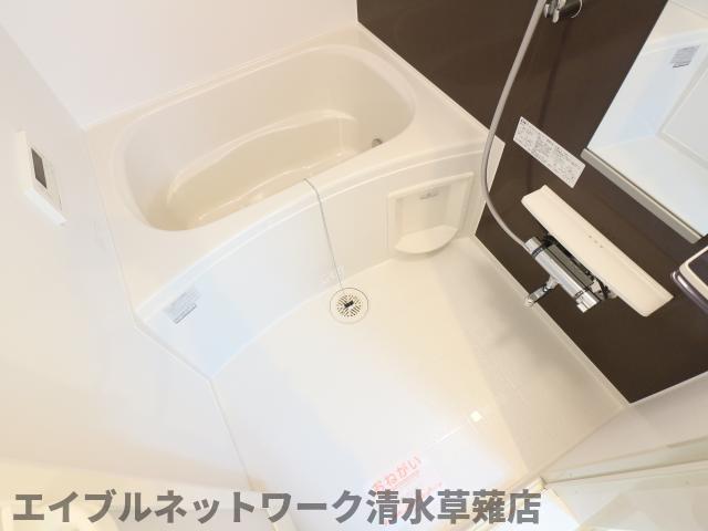 バス・シャワールーム　お風呂で日々の疲れを落としましょう